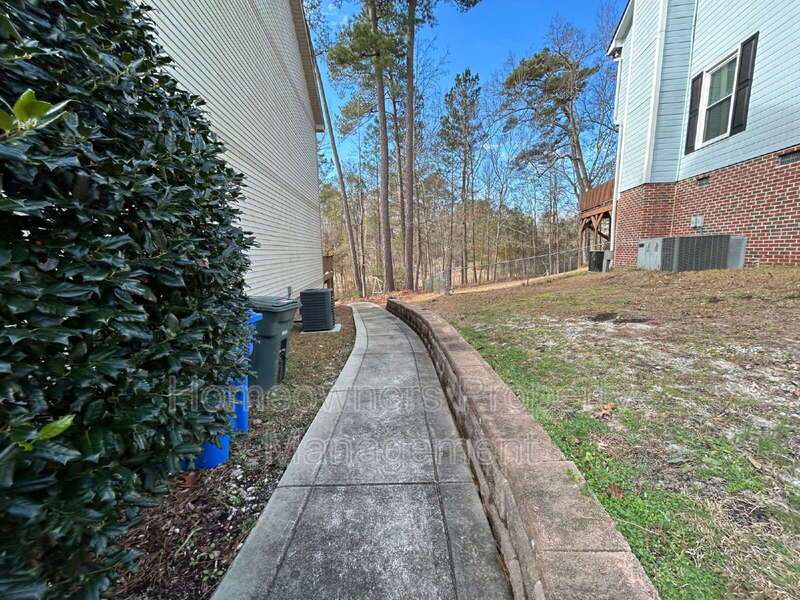 Amazing 2-Bed Home with 2.5 Baths in Fayetteville's Prime Location property image
