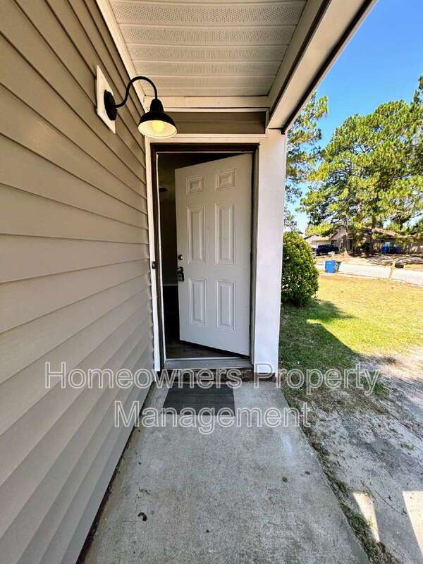 Charming 2-Bedroom Retreat with 2 Full Baths in Fayetteville! property image