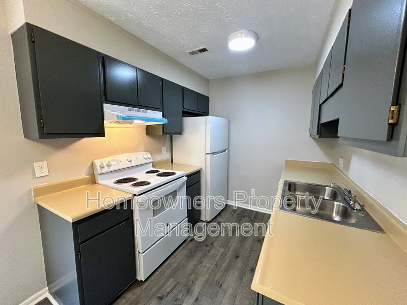 Charming 2-Bedroom Retreat with 2 Full Baths in Fayetteville! property image