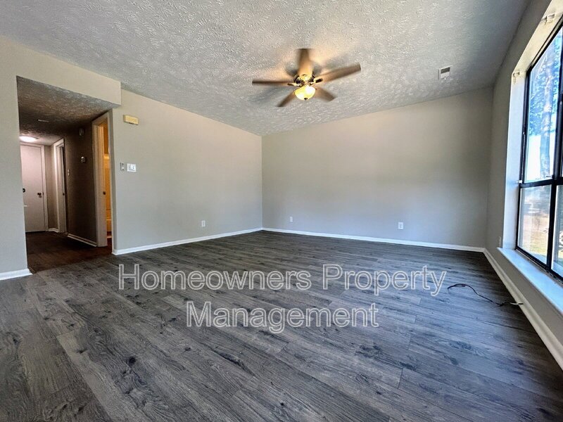 Charming 2-Bedroom Retreat with 2 Full Baths in Fayetteville! property image