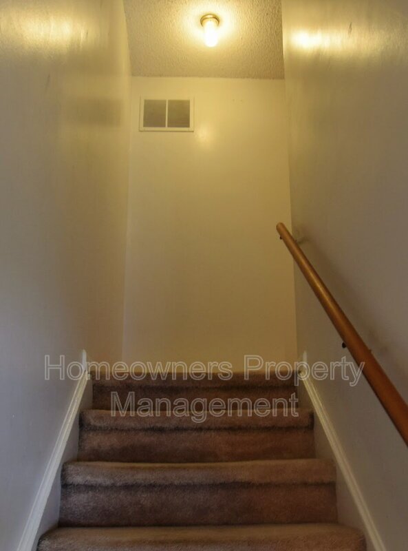 Great 3-Bedroom Haven with 2.5 Baths in Fayetteville – Your Perfect Retreat Awaits! property image