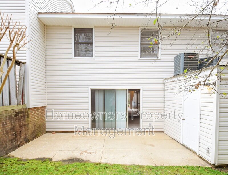 Great 3-Bedroom Haven with 2.5 Baths in Fayetteville – Your Perfect Retreat Awaits! property image