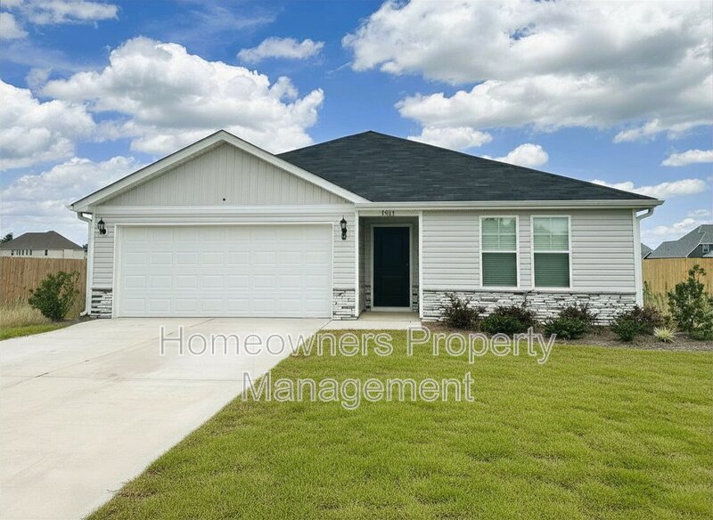 Charming 3-Bedroom Gem with Granite Touches at 1511 Percheron Path! property image