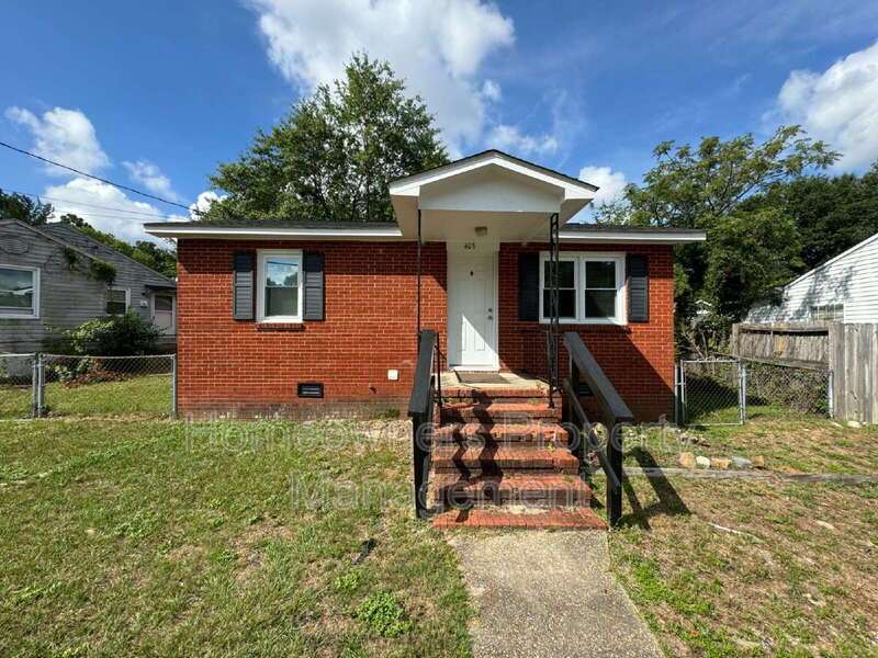 405 Laura Court, Spring Lake property image