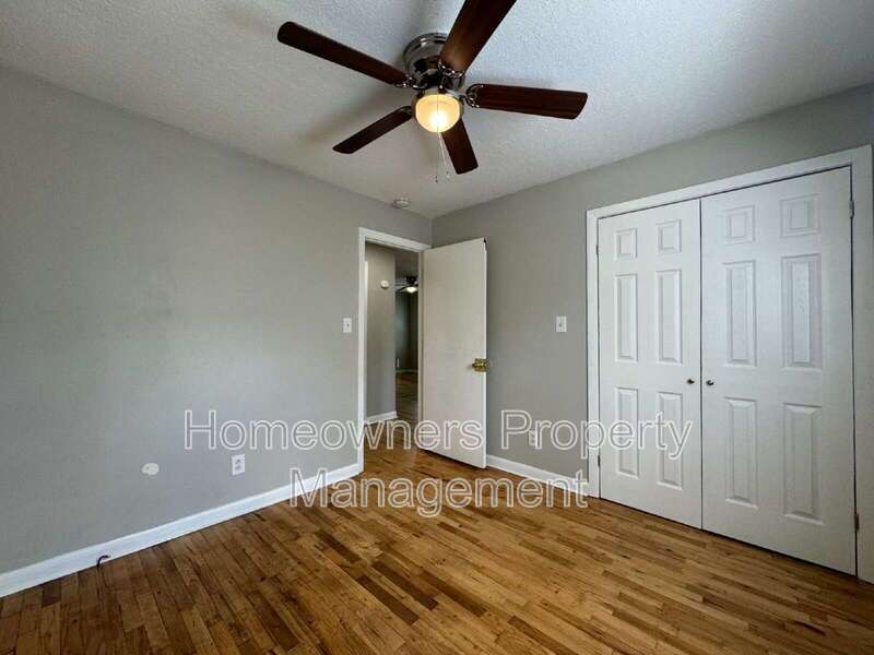 405 Laura Court, Spring Lake property image