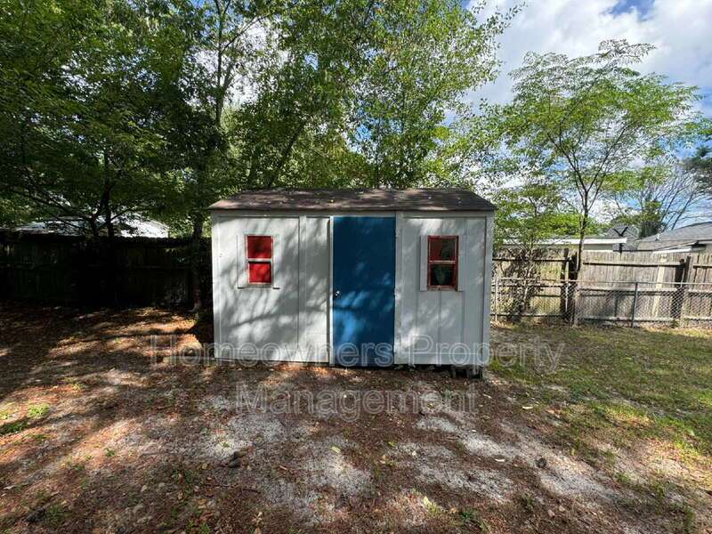 405 Laura Court, Spring Lake property image