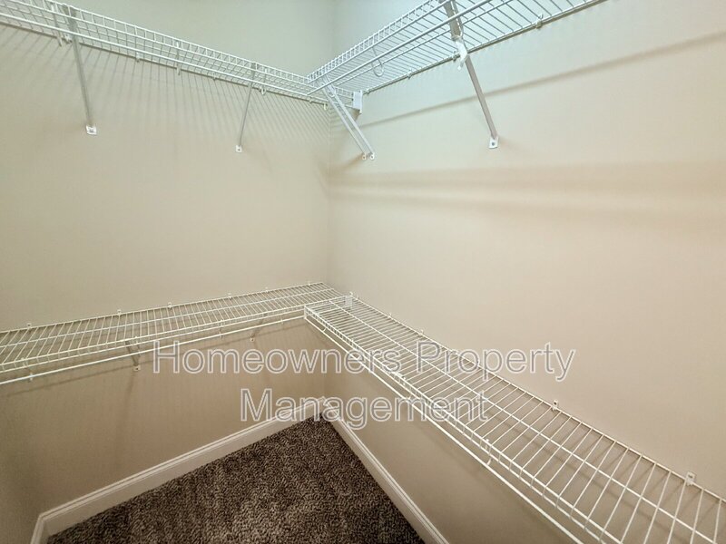 328 Bahama Loop - 2 Weeks Free off First Full Month property image