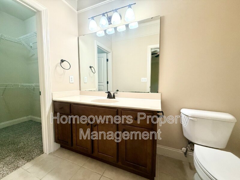 328 Bahama Loop - 2 Weeks Free off First Full Month property image