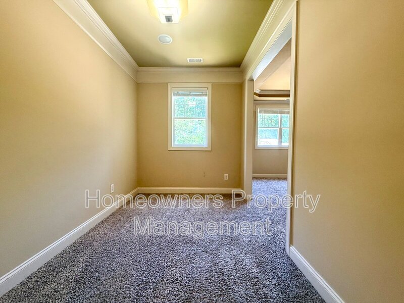 328 Bahama Loop - 2 Weeks Free off First Full Month property image