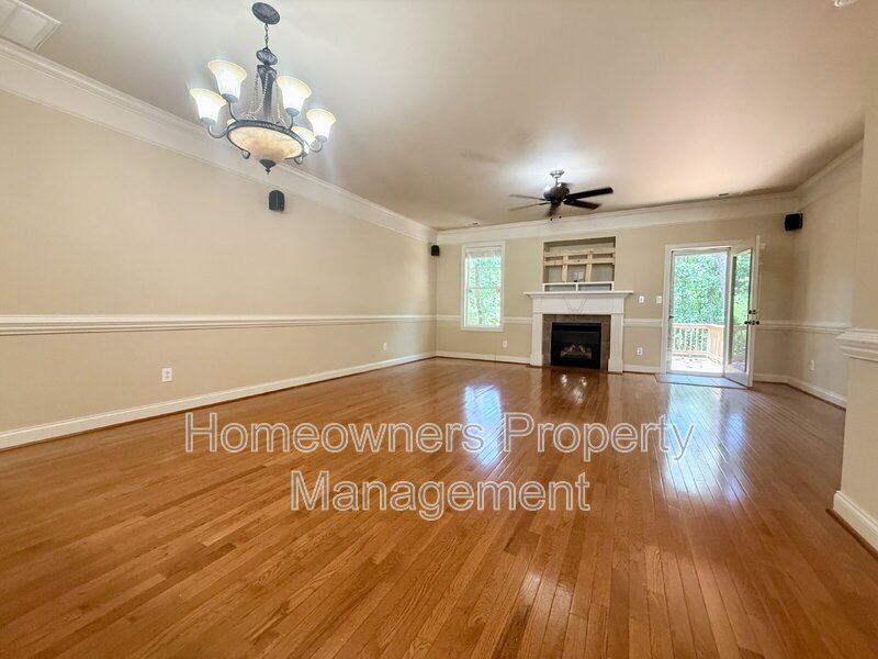 328 Bahama Loop - 2 Weeks Free off First Full Month property image