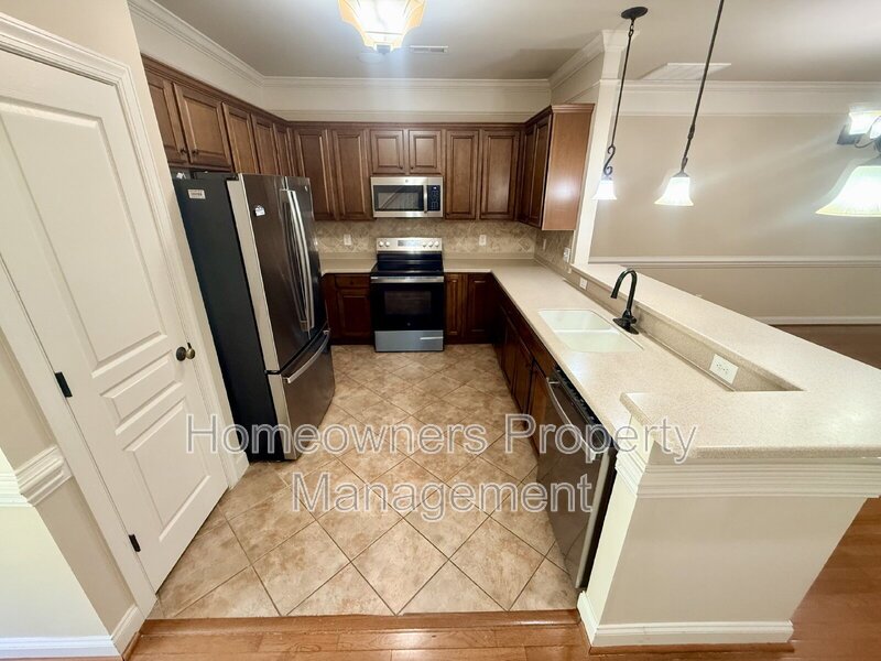 328 Bahama Loop - 2 Weeks Free off First Full Month property image