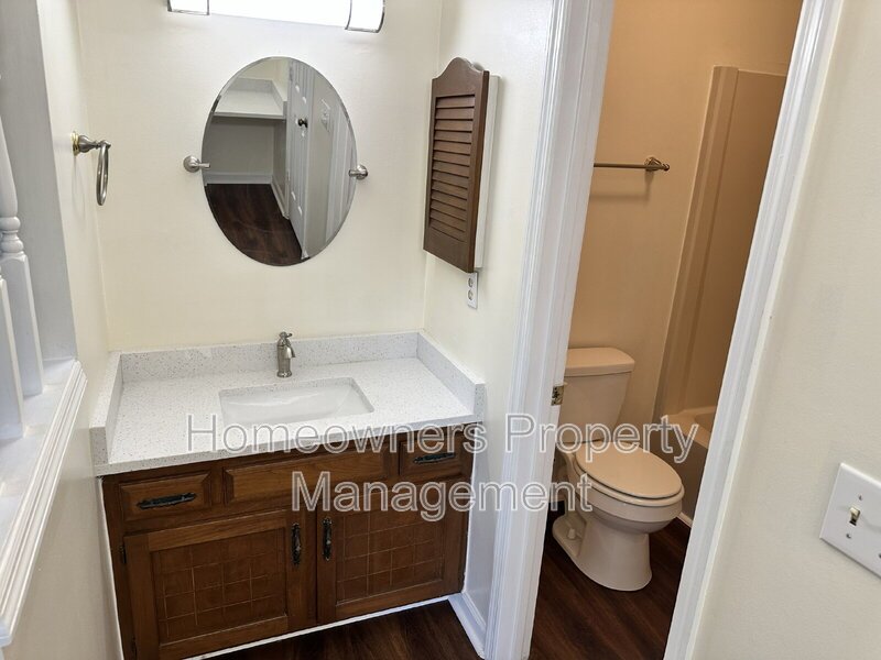321 Bahama Loop property image