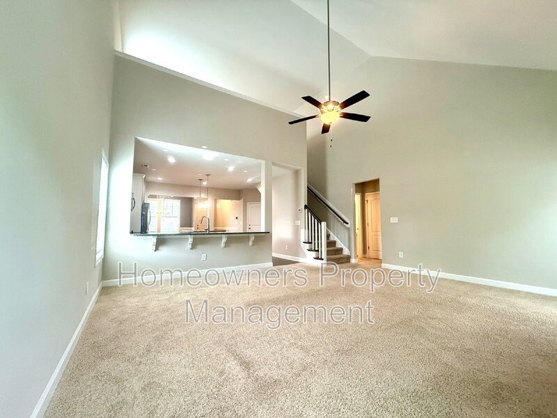 Spacious 4-Bed Oasis on Stackhouse Drive property image