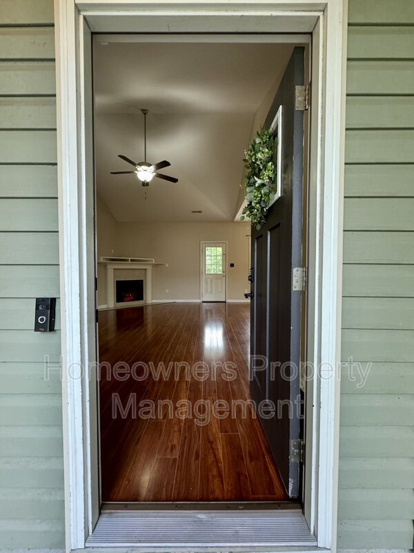***COMING SOON****
267 Boswell St property image