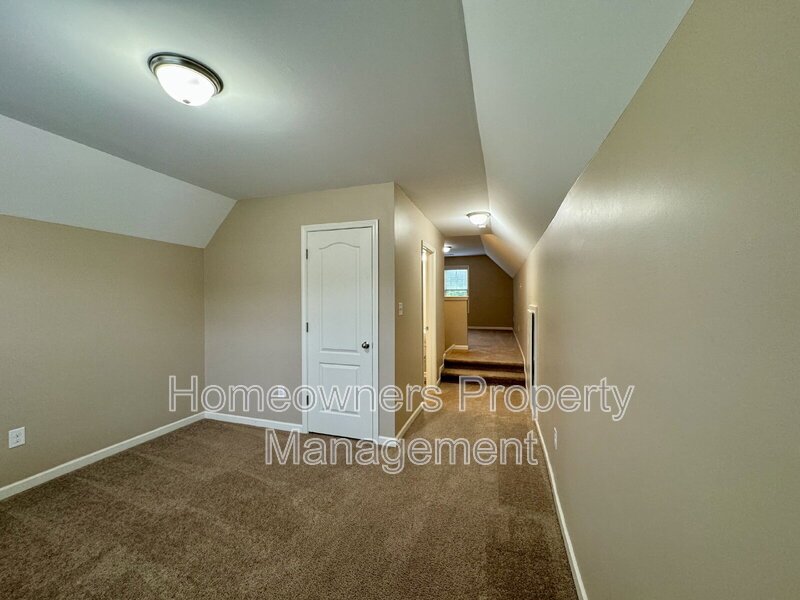***COMING SOON****
267 Boswell St property image