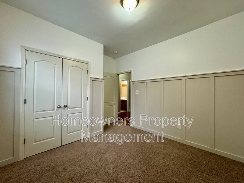 ***COMING SOON****
267 Boswell St property image