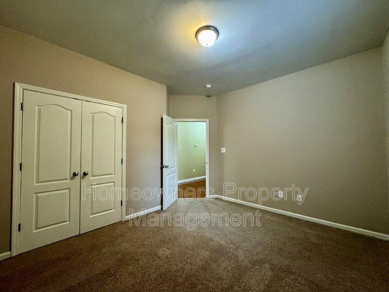 ***COMING SOON****
267 Boswell St property image