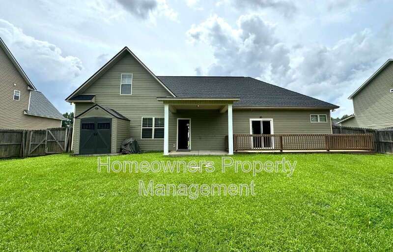 ***COMING SOON****
267 Boswell St property image