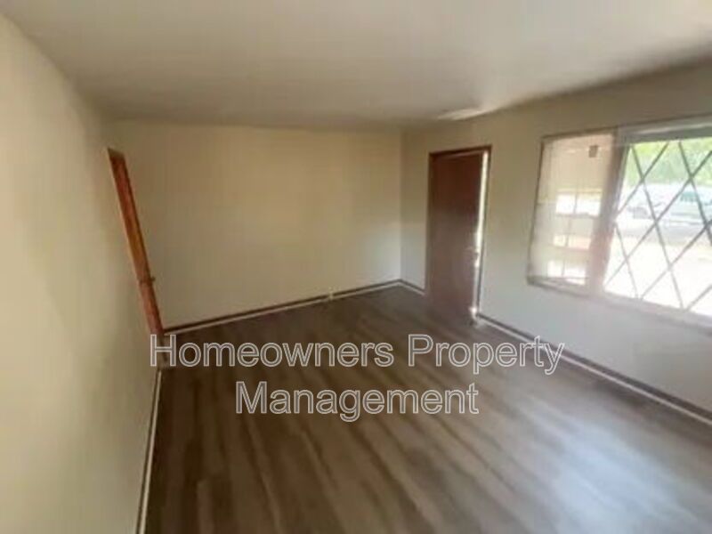 5435 S Sumac Circle, Fayetteville, NC 28304 property image