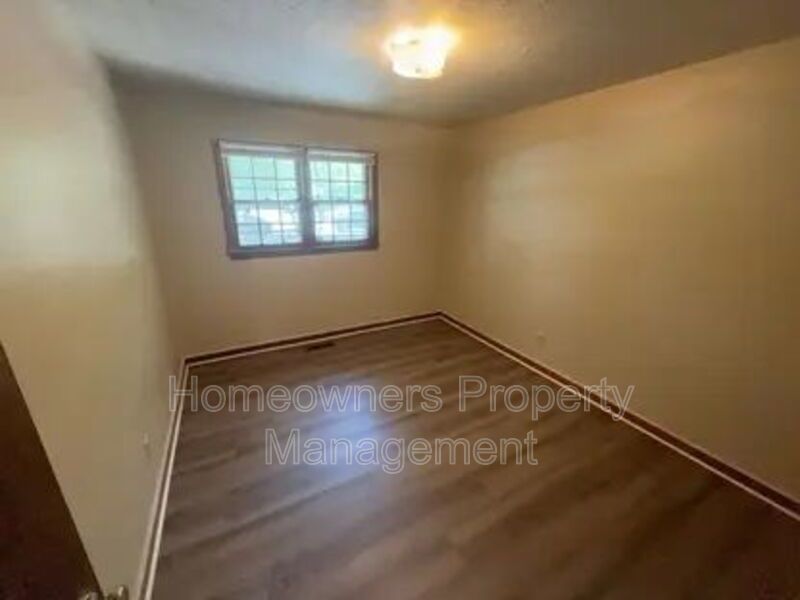5435 S Sumac Circle, Fayetteville, NC 28304 property image