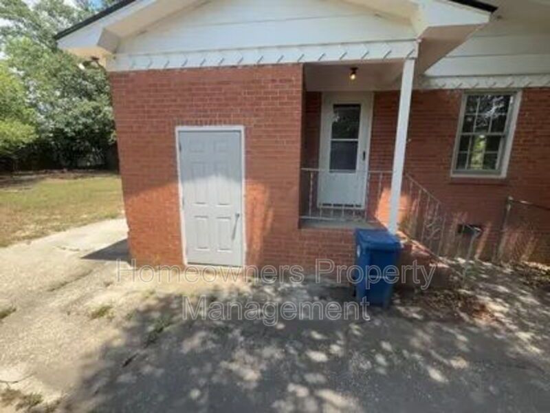 5435 S Sumac Circle, Fayetteville, NC 28304 property image