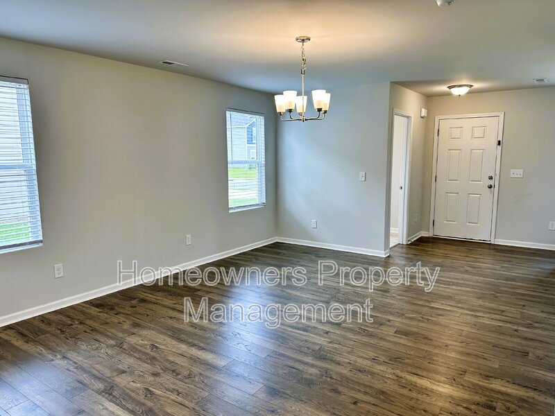 240 Melbourne Dr. Raeford property image
