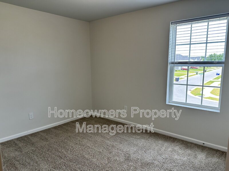 240 Melbourne Dr. Raeford property image