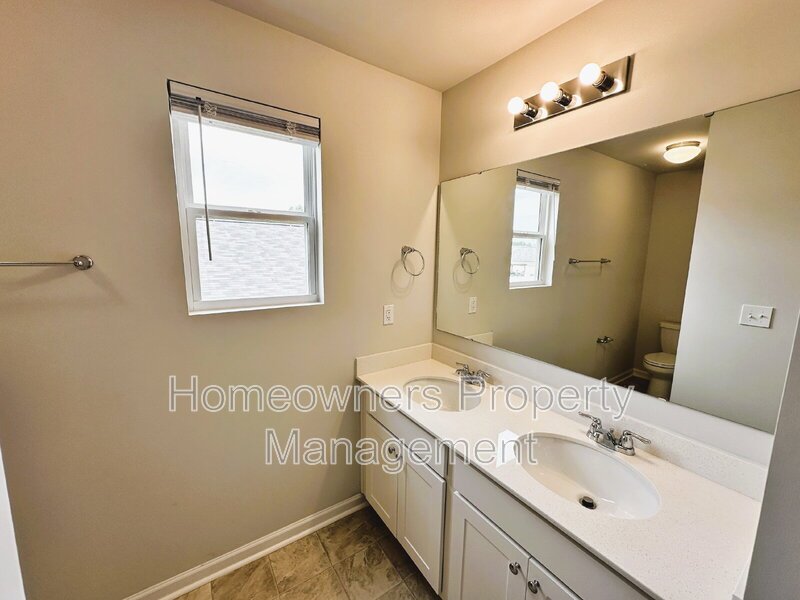 240 Melbourne Dr. Raeford property image