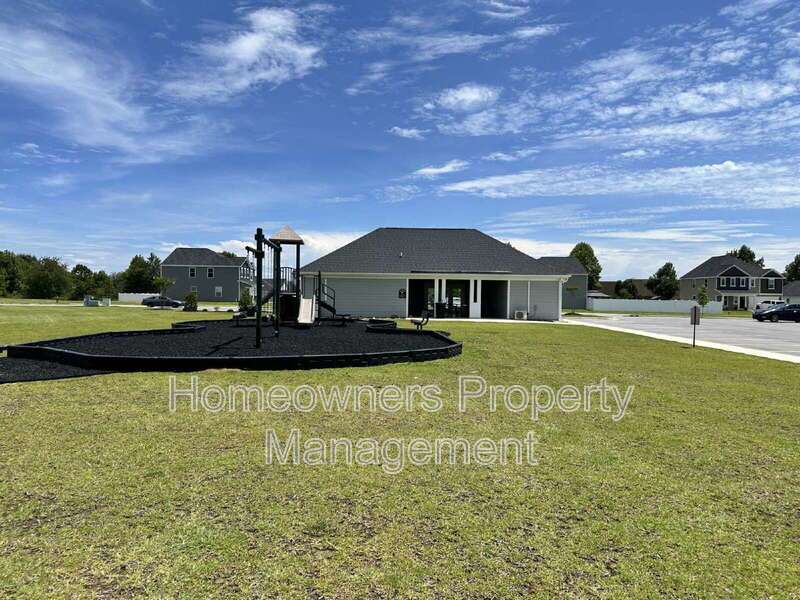 240 Melbourne Dr. Raeford property image