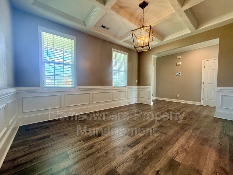 1752 Stackhouse Dr property image