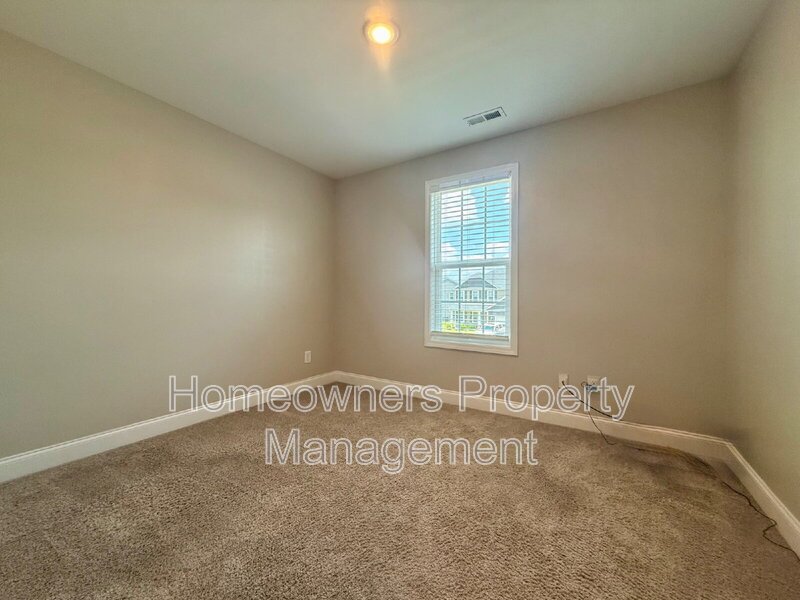 1752 Stackhouse Dr property image