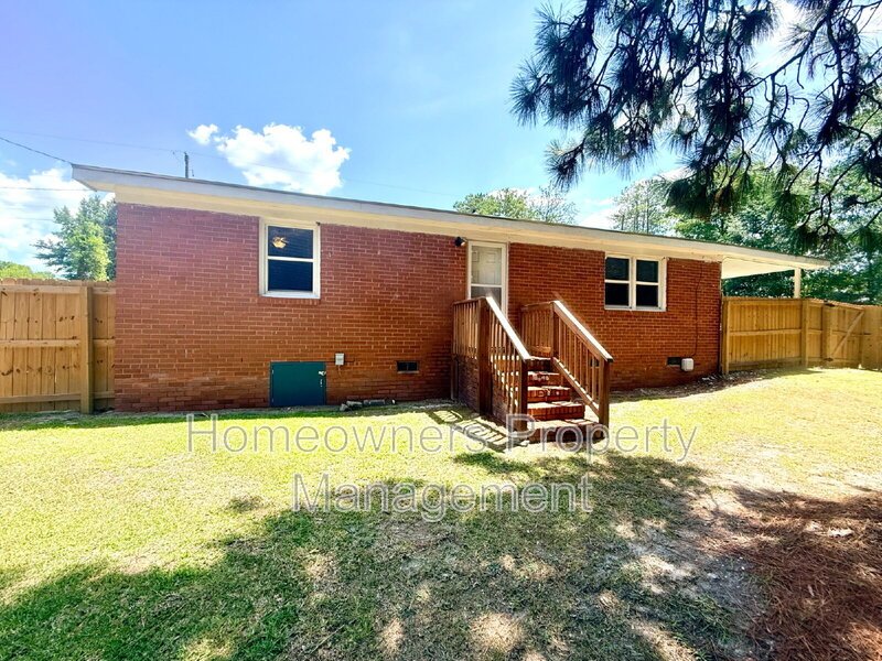 815 McNeil St, Spring Lake, NC property image