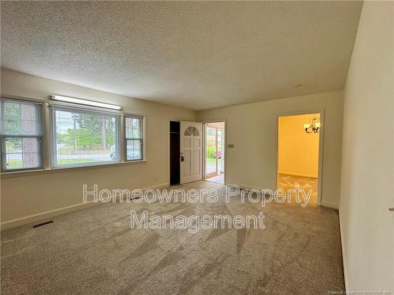 400 Harrill Cir, Spring Lake property image