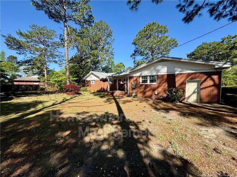 400 Harrill Cir, Spring Lake property image