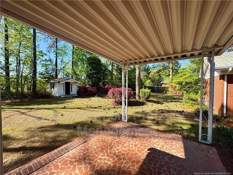 400 Harrill Cir, Spring Lake property image