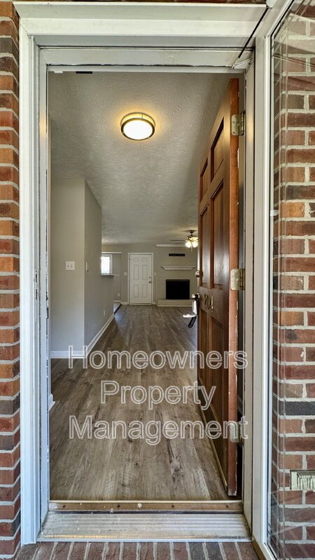 204 Fair Oaks Drive property image