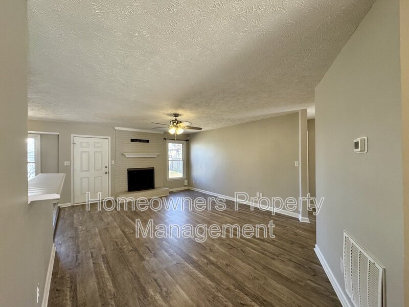 204 Fair Oaks Drive property image