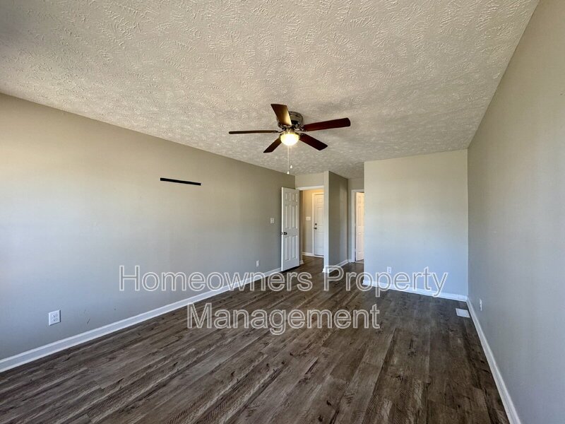 204 Fair Oaks Drive property image