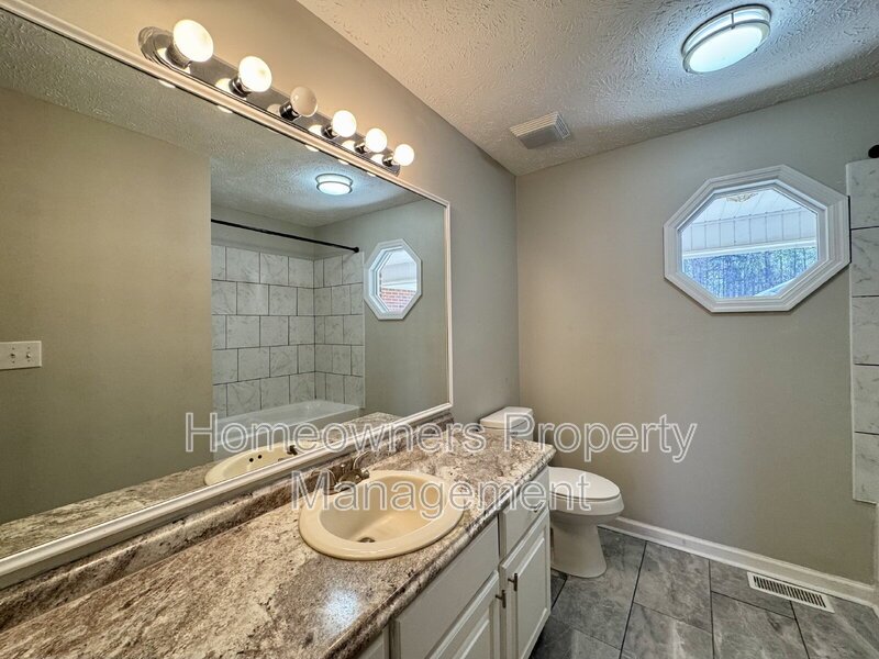 204 Fair Oaks Drive property image
