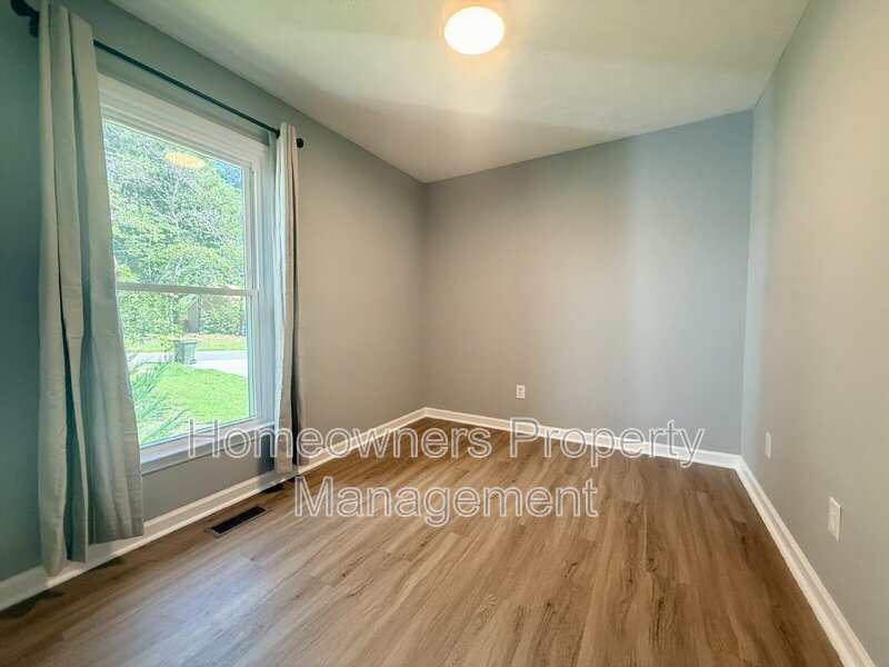 6720 St Julian Way property image
