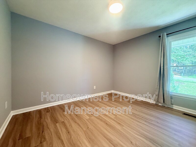 6720 St Julian Way property image