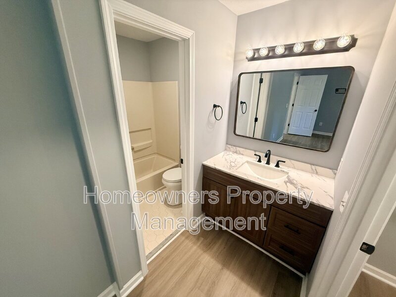 6720 St Julian Way property image