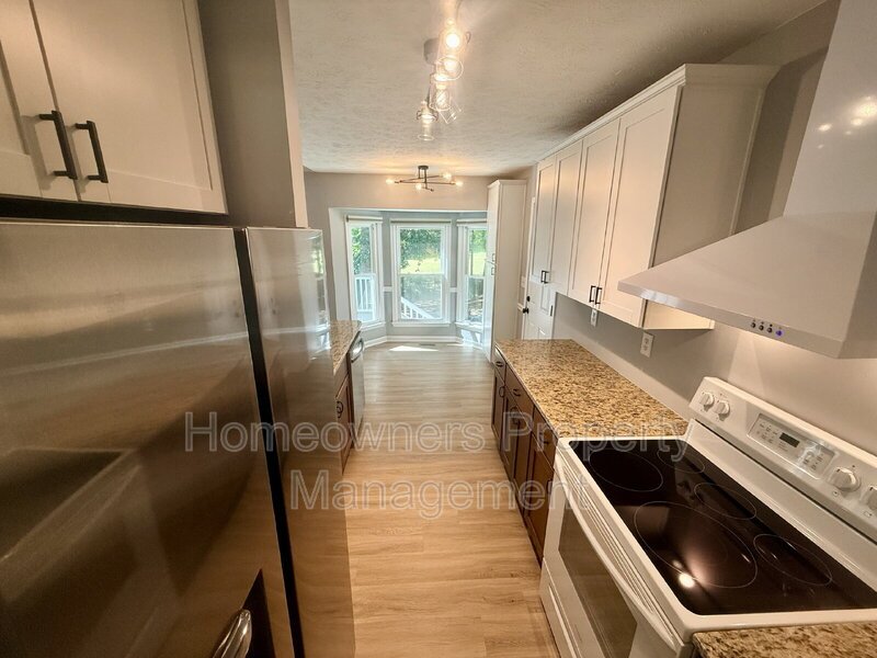 6720 St Julian Way property image