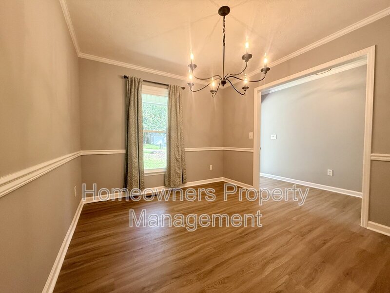 6720 St Julian Way property image