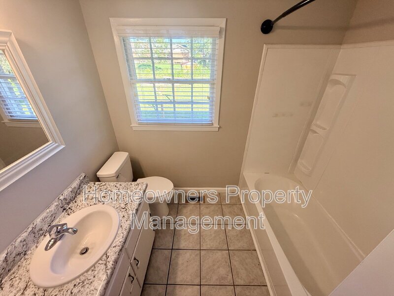 Beautifully Updated 3-Bedroom Home with Granite Countertops & Large Fenced Backyard! property image