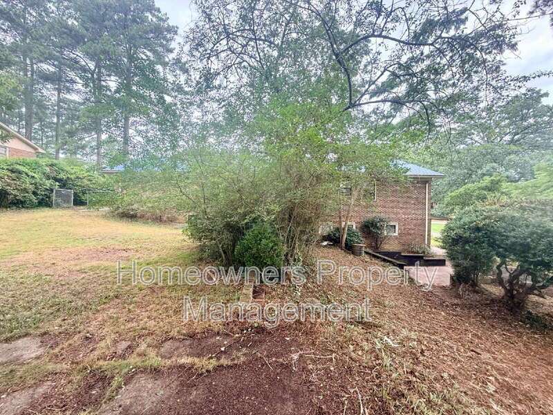 6402 Milford Rd property image