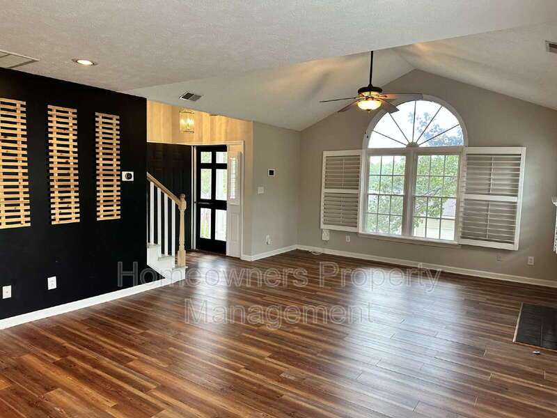 2940 Amelia Dr property image