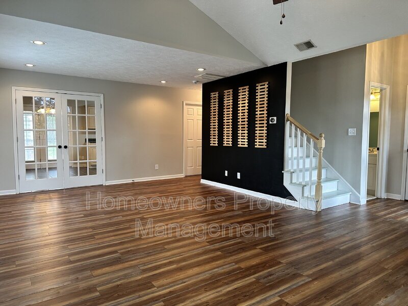 2940 Amelia Dr property image