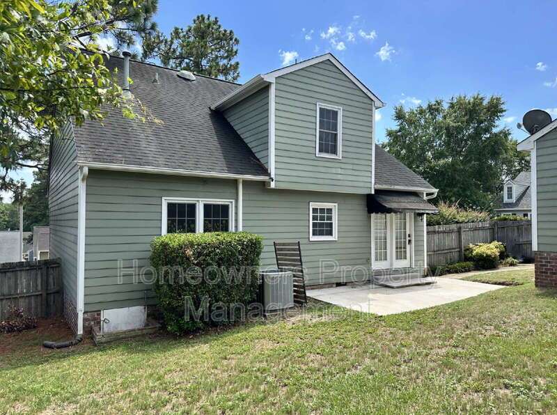 2940 Amelia Dr property image
