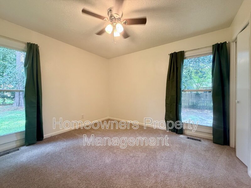 Charming 3-Bed, 2-Bath Haven at 1009 Louisburg Place, Fayetteville! property image